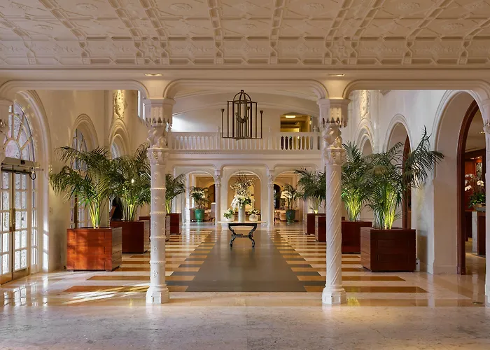 Cloister At The Boca Raton